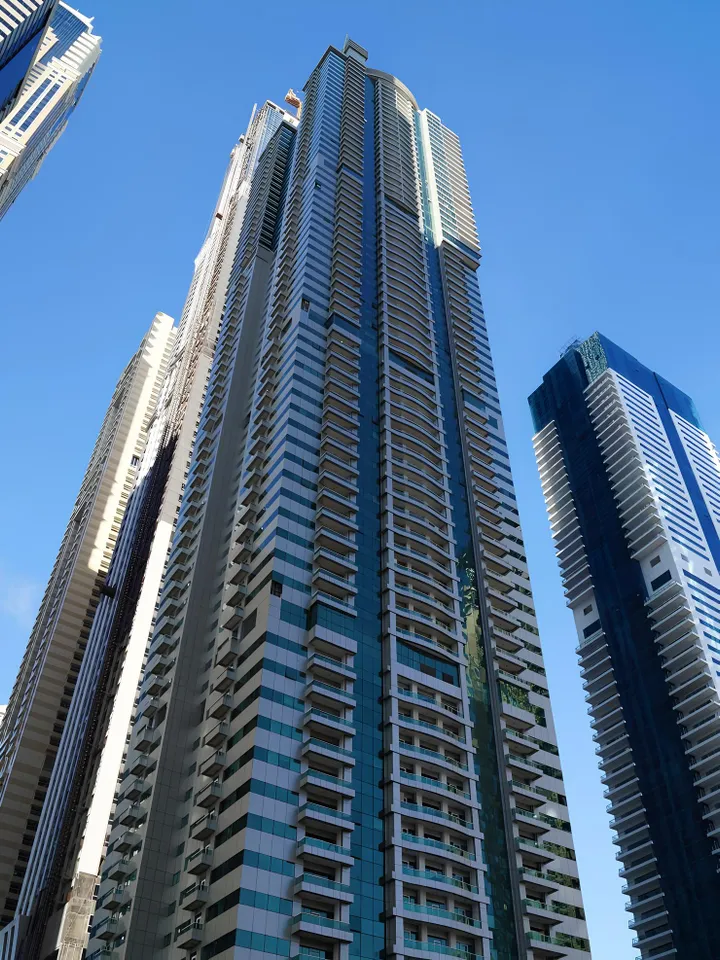 Marina Pinnacle