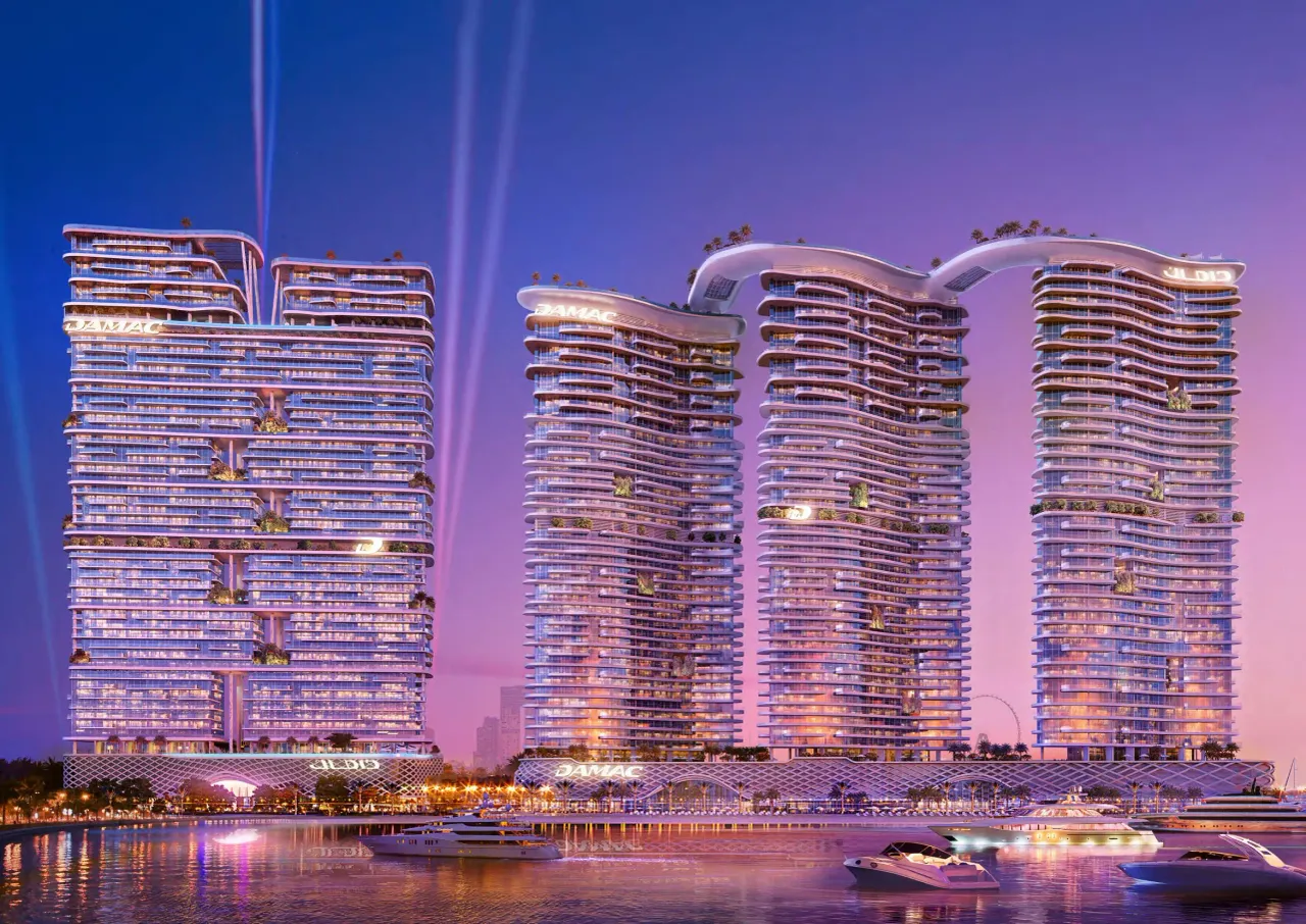 Bay 2 by Cavalli
