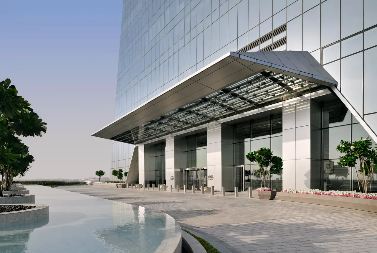 SO/ Uptown Dubai Hotel & Residences